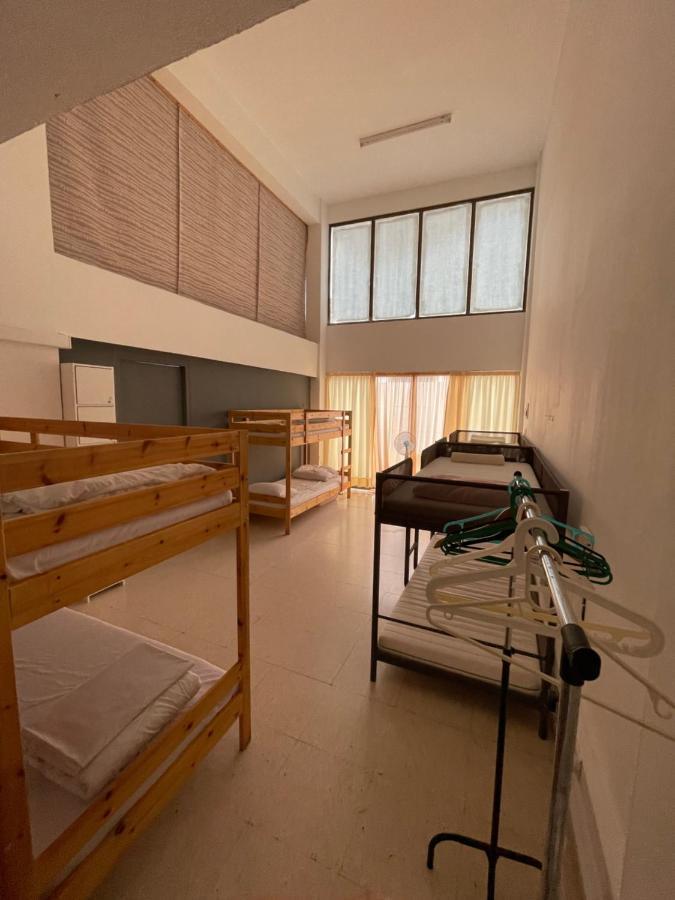Marina Albergue Paphos Exterior foto